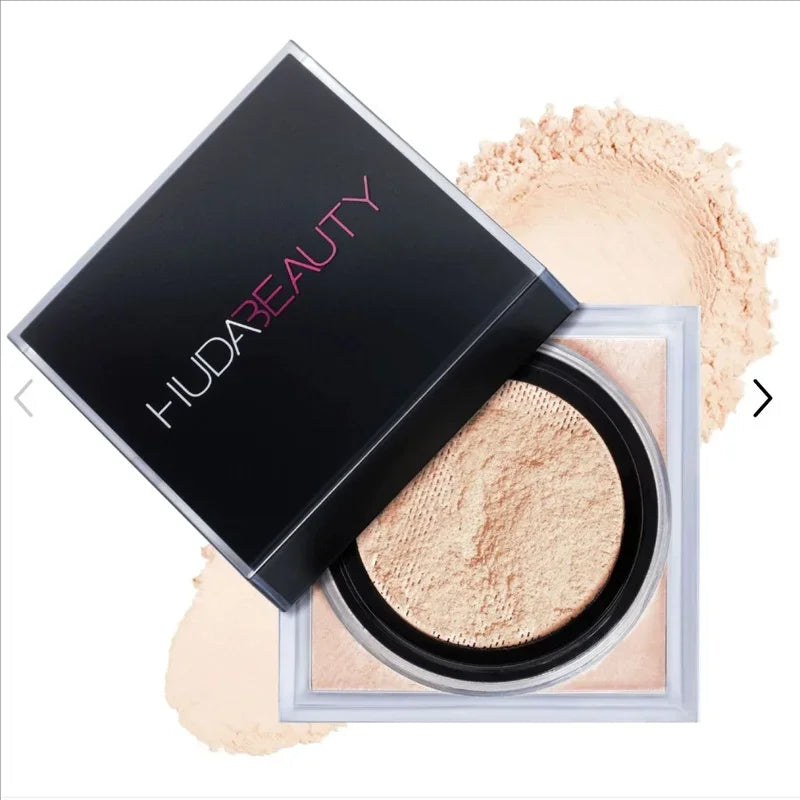 Huda Beauty – Poudre Fixante Ultra-Fine Longue Tenue, Effet Zéro Pores & Contrôle de Brillance