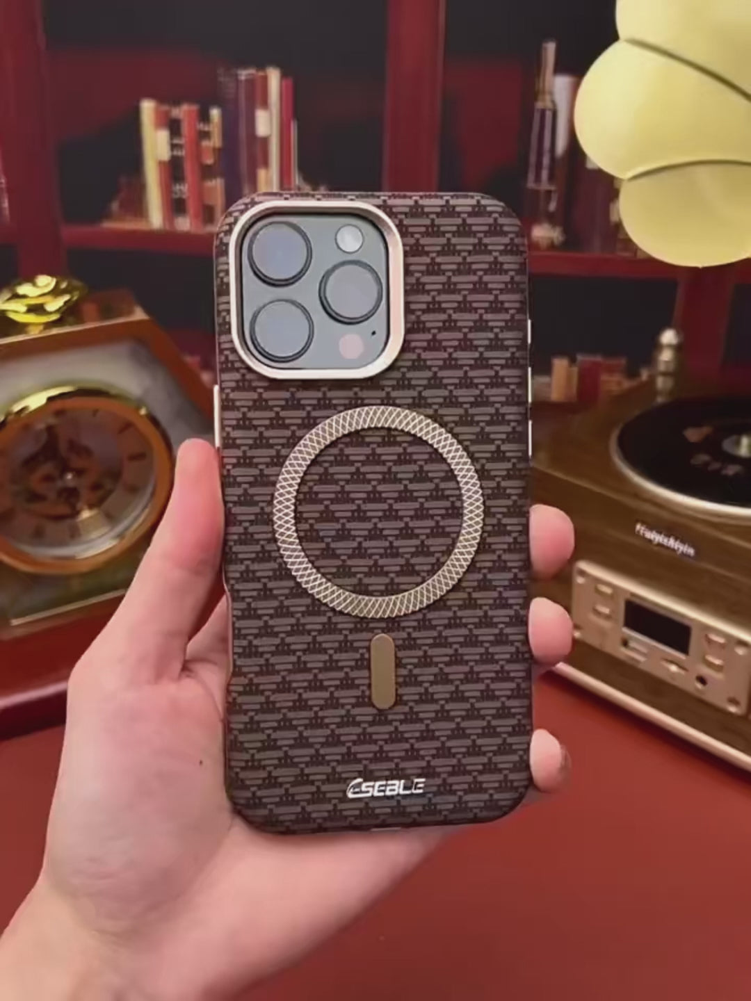 Coque iPhone MagSafe en Cuir de Luxe – Élégance Professionnelle & Protection Antichoc | Charge Sans Fil Intégrée